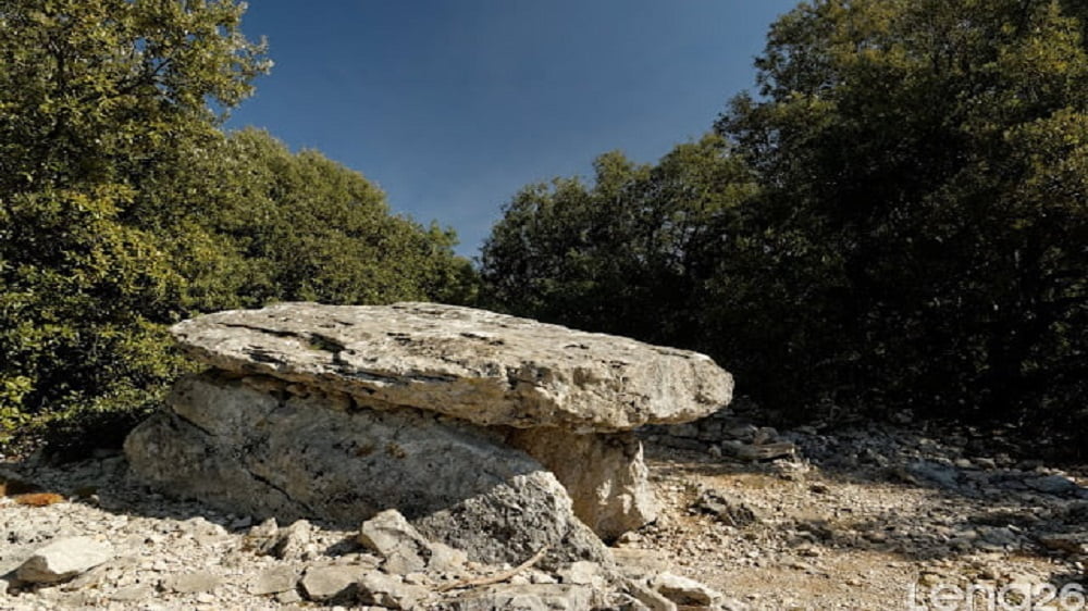 dolmen de la combe de bonne fille dolmen de la combe de bonne fille