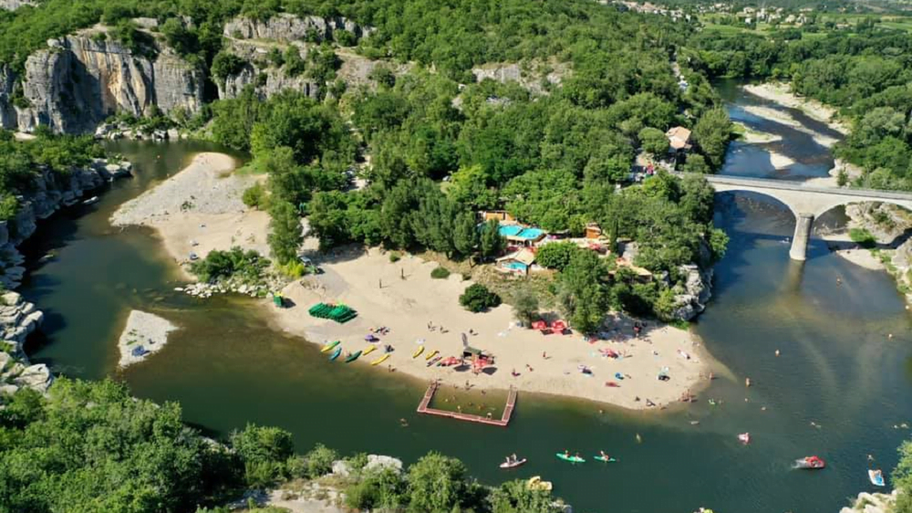 isla cool douce vue aérienne