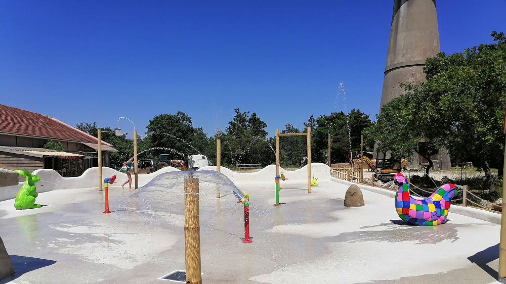 aquapark du parc animalier des gorges de l’ardèche parc animalier des gorges de l’ardèche