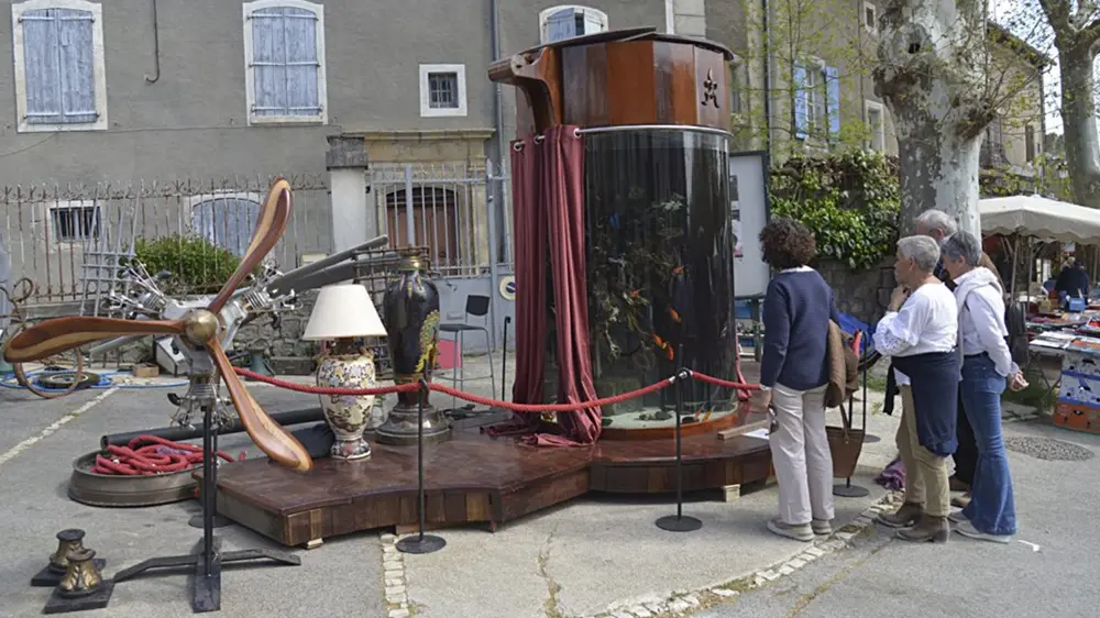foire aux antiquités de barjac
