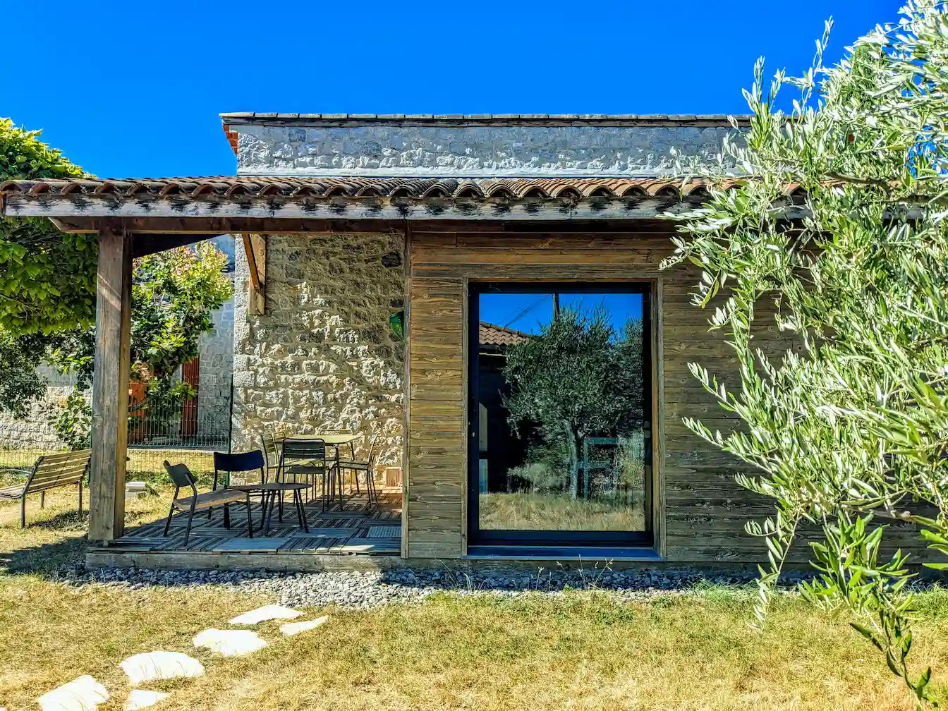 chambres d'hôtes ardèche 2 PXL 20260706 082945905.MP2 1